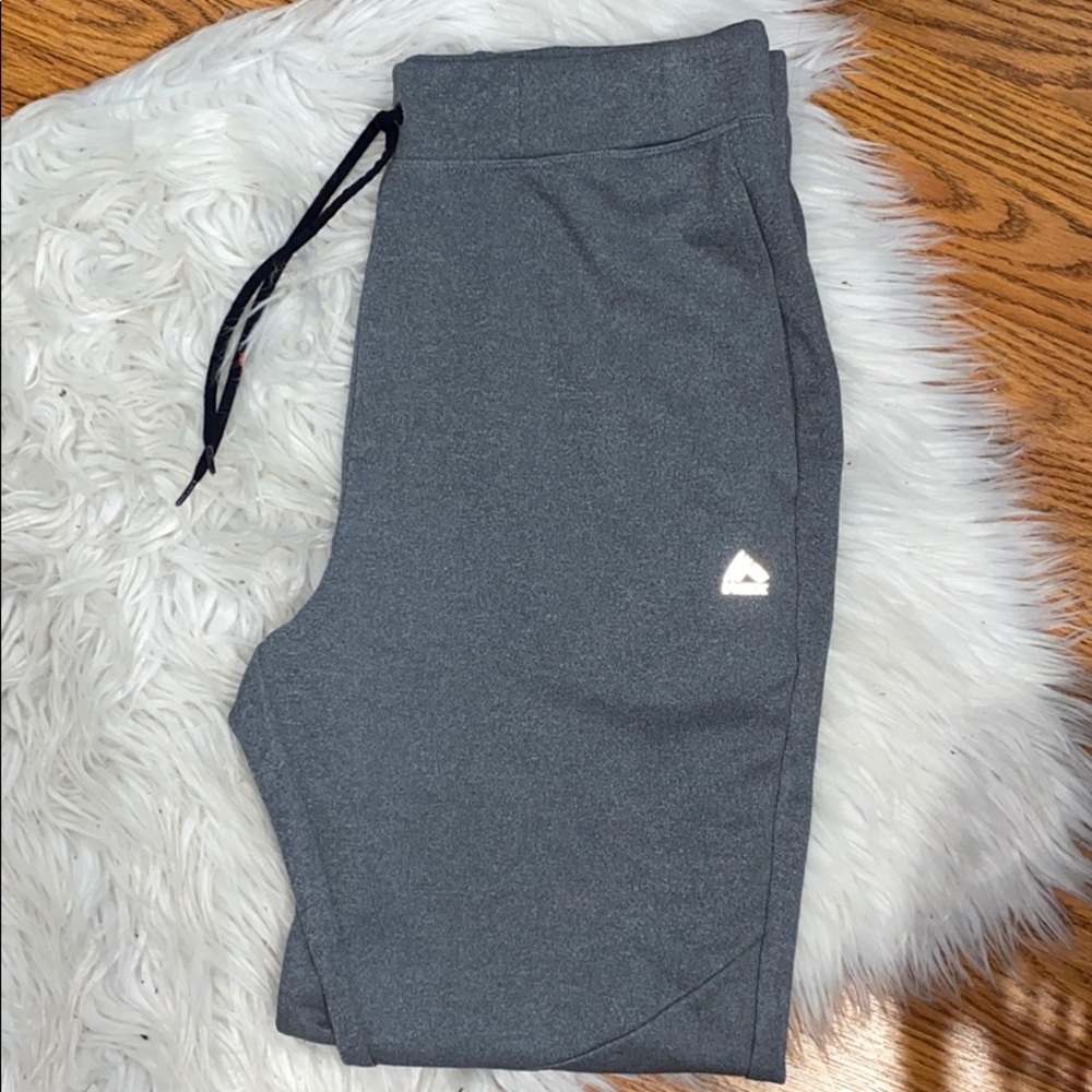 Men’s sweatpants